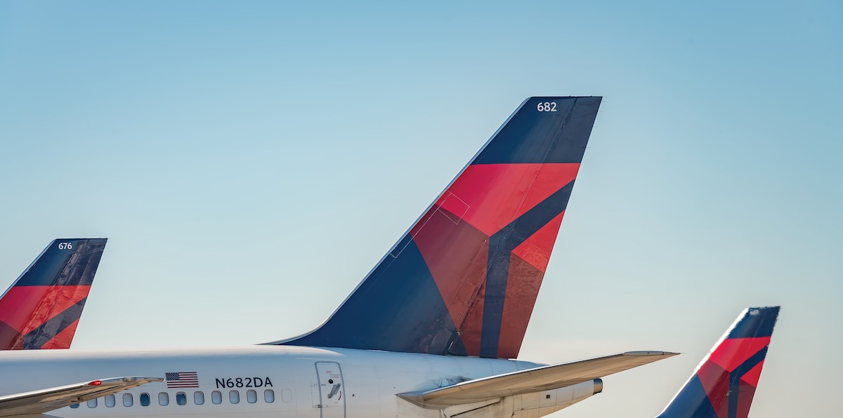 Delta tails